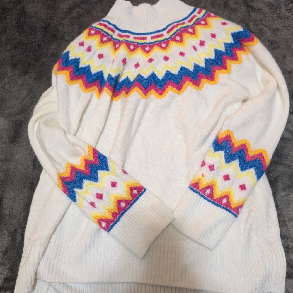 Vince Camuto White Multicolor Fair Isle Sweater